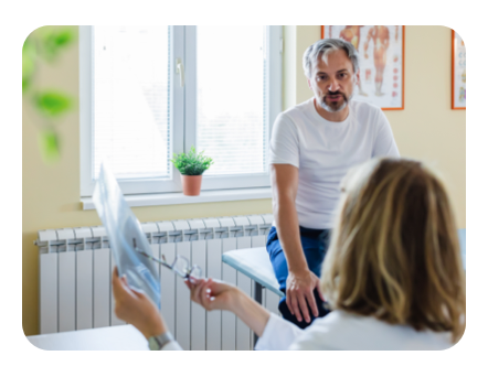 An Oncologist Explaining What NSCLC Is to a Patient